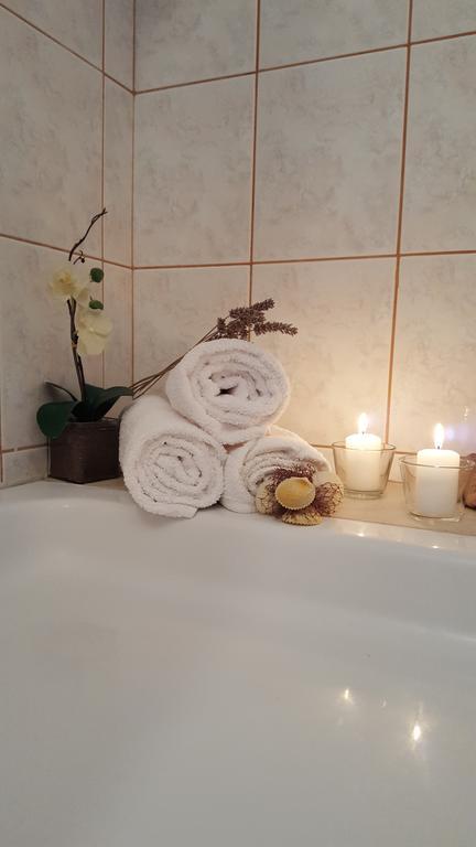 Apartment Ana Кали Екстериор снимка