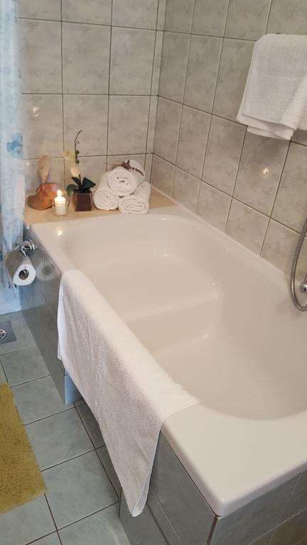Apartment Ana Кали Екстериор снимка